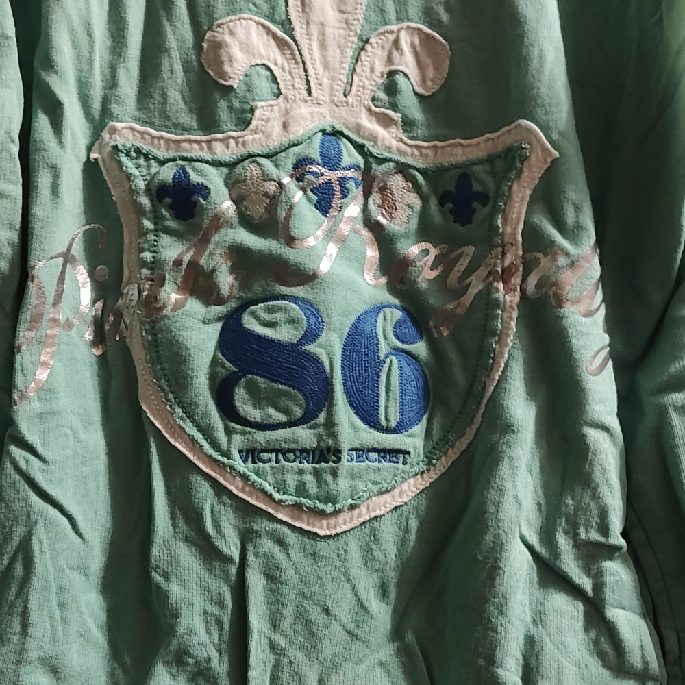 Victoria's Secret PINK large crewneck sweatshirt - Picture 2 of 6